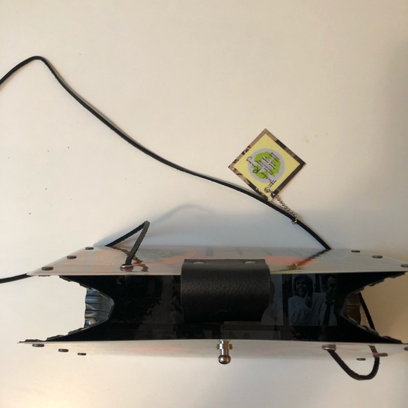 Purse - Picture 3 of 4